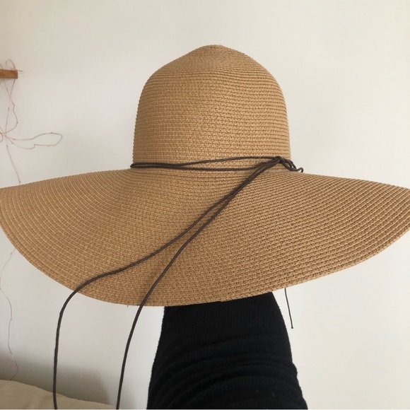 Womens Beach Hat - Picture 6 of 6